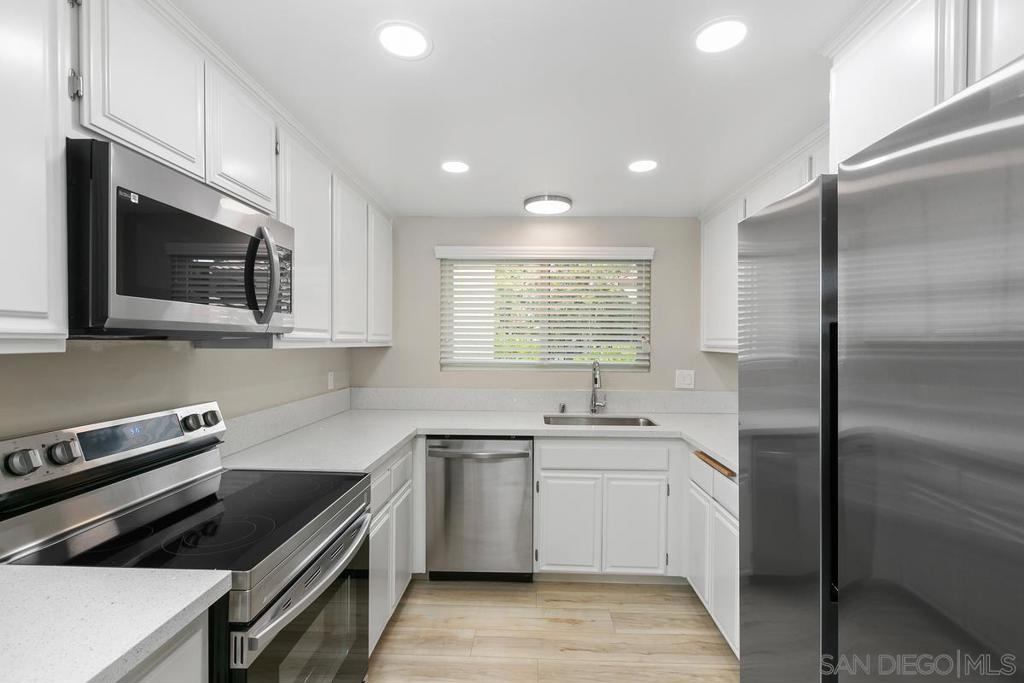 Bay Park - Residential Lease