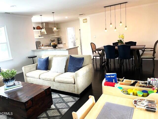 10456 Pomering Road