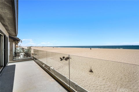 Tiny photo for 1505 Ocean Drive, Oxnard, CA 93035 (MLS # SR26174470)