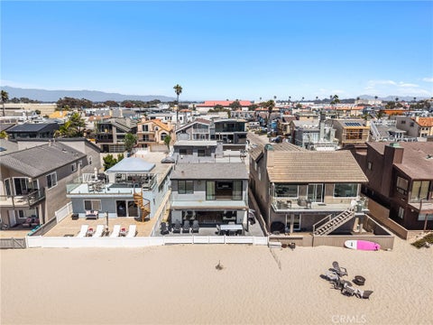 Photo of 1505 Ocean Drive, Oxnard, CA 93035 (MLS # SR26174470)