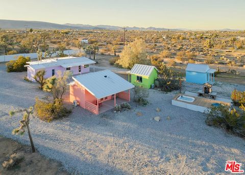 Photo of 3925 Valley Vista Avenue, Yucca Valley, CA 92284 (MLS # 26636321)