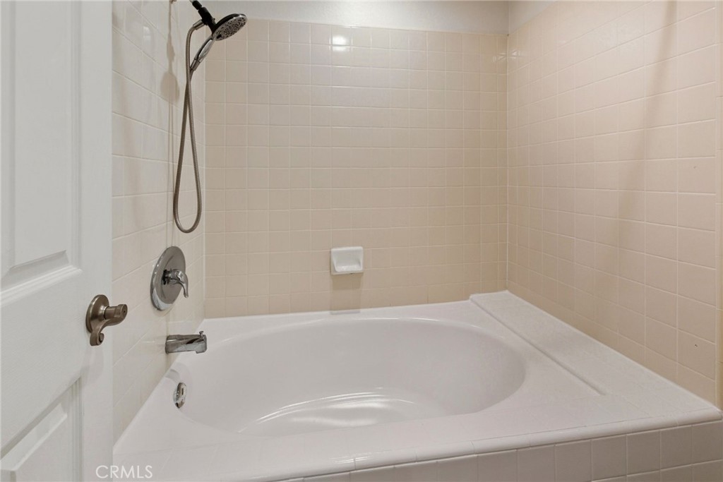 Windflower (WFL) - Residential Lease