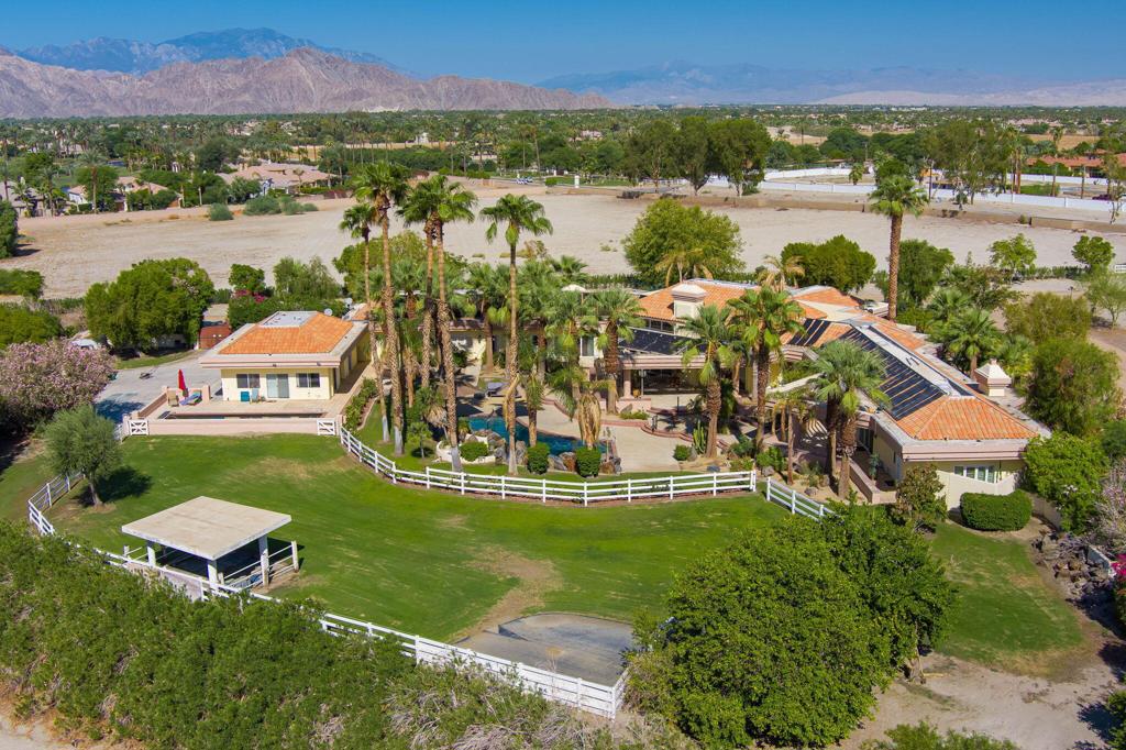 La Quinta Polo Est - Residential