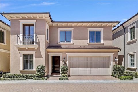 Photo of 155 Linda Vista Vis, Irvine, CA 92618 (MLS # OC26147758)