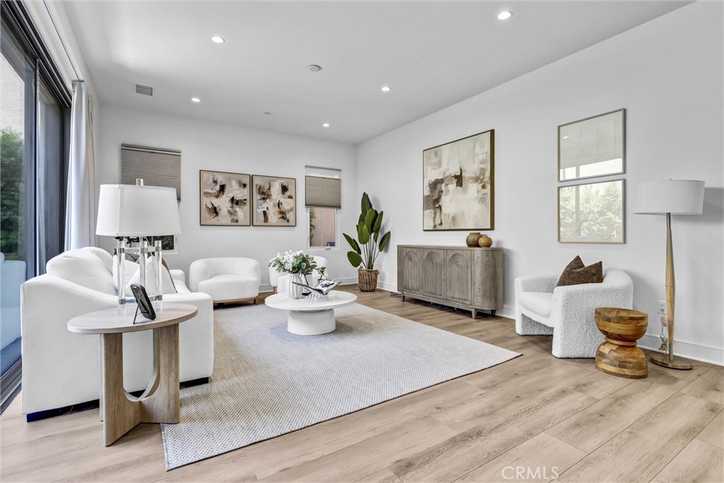 155 Linda Vista