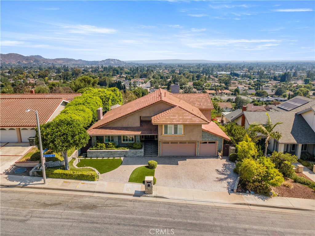 3732 E Longridge Drive