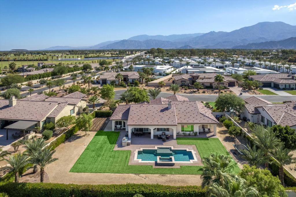 Stonefield Estates - Residential
