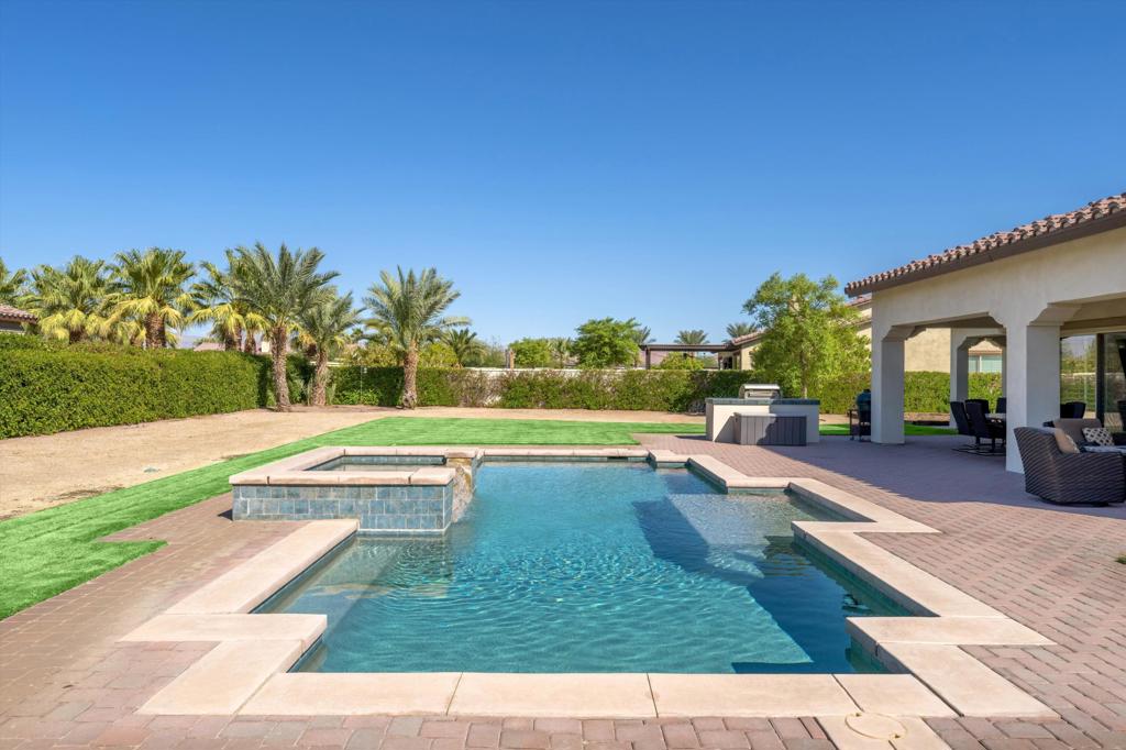 Stonefield Estates - Residential