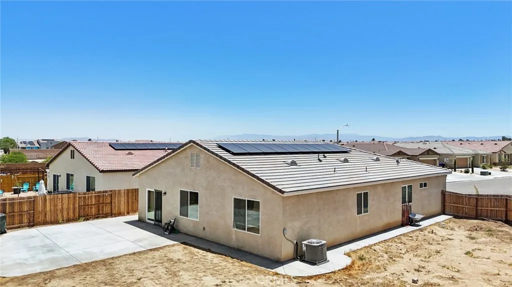 Adelanto, California 92301, United States, 3 Bedrooms Bedrooms, ,2 BathroomsBathrooms,Residential,Active,159701