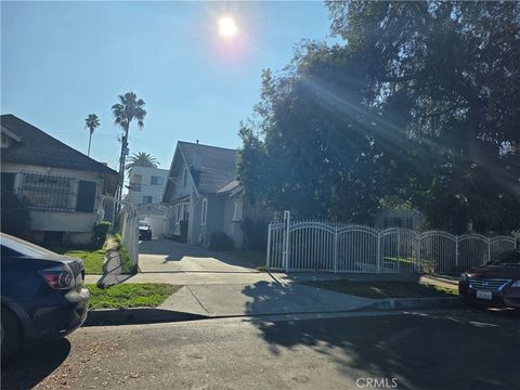1180 W 39th Place Los Angeles CA 90037