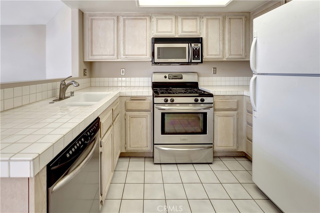 Del Prado Builder I (DP) - Residential