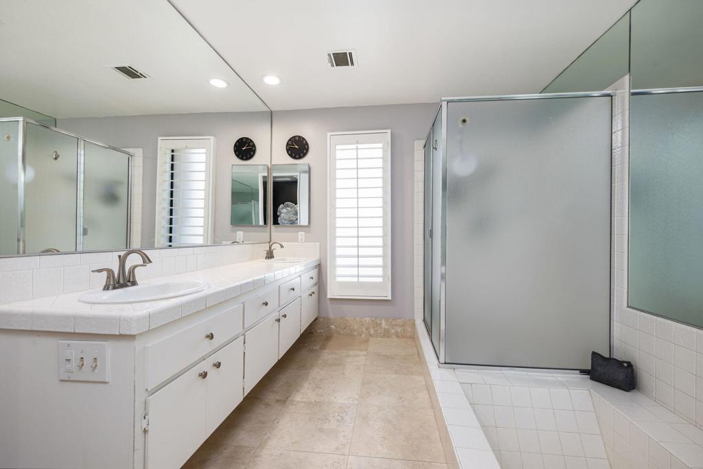200 N Hermosa Drive
