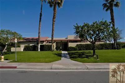 Photo of 200 N Hermosa Drive, Palm Springs, CA 92262 (MLS # 219150367PS)