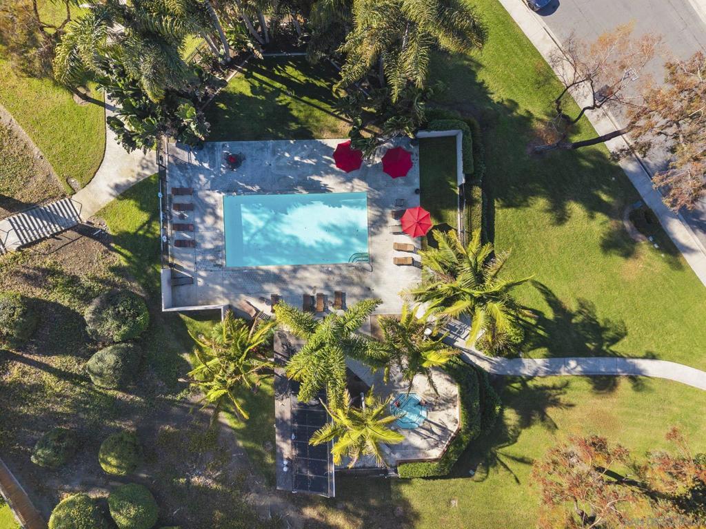 La Costa - Residential