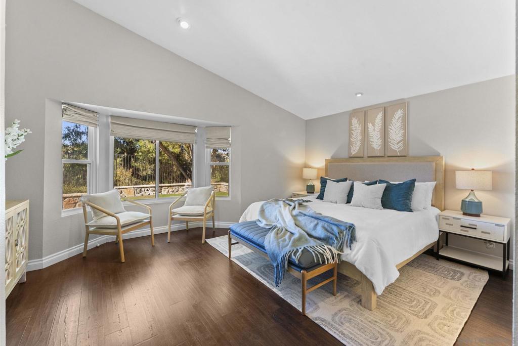 La Costa - Residential