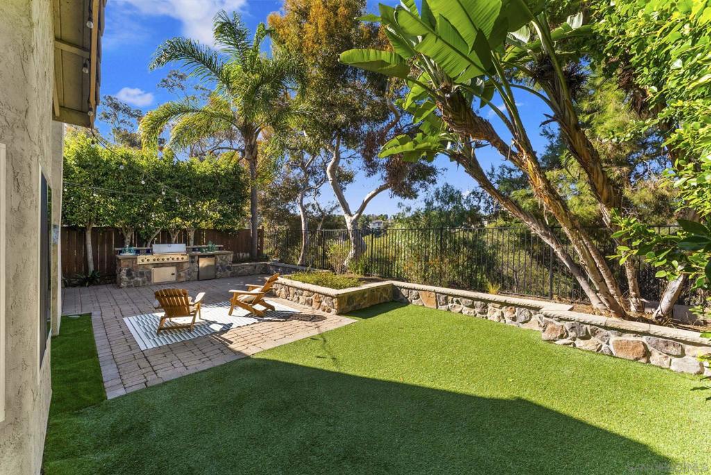 La Costa - Residential