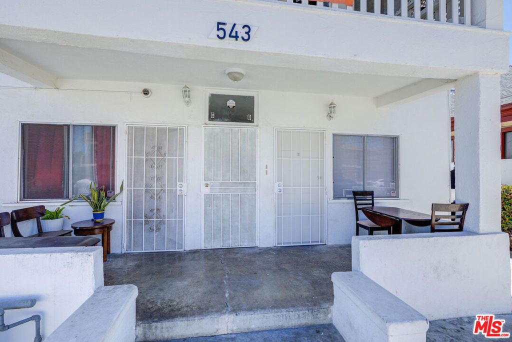 543 W 16th B