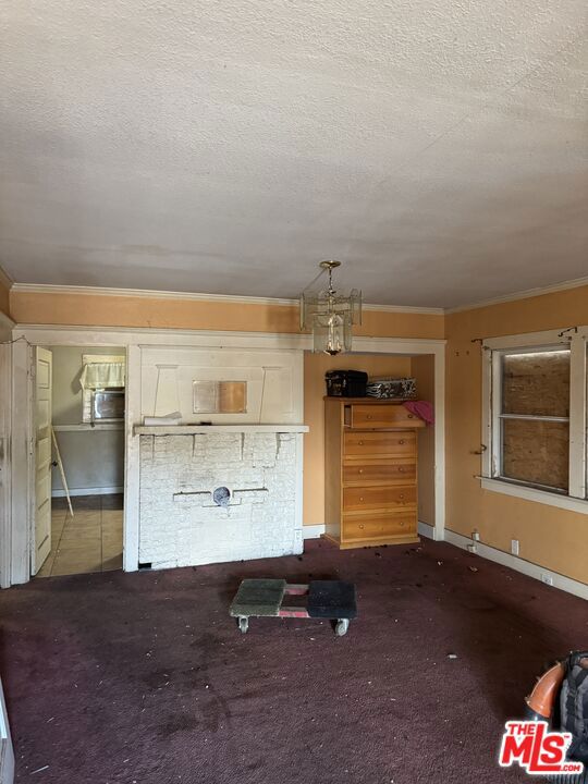 337 E 60th Street