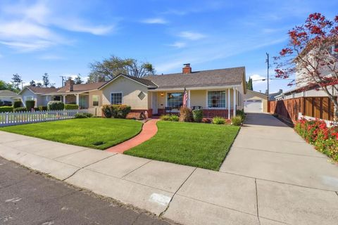 Photo of 1226 Chapel Dr, Santa Clara, CA 95050 (MLS # ML82038814)