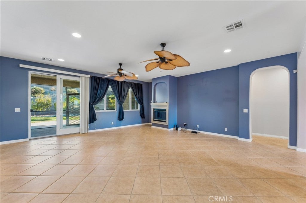 8306 Meadows