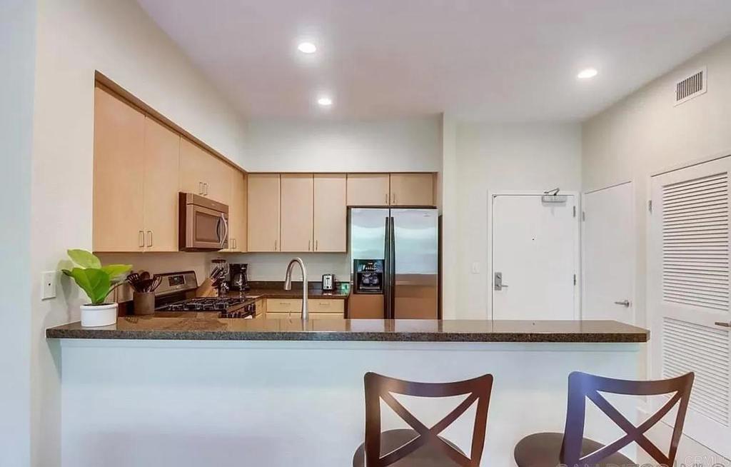 445 Island Avenue 309