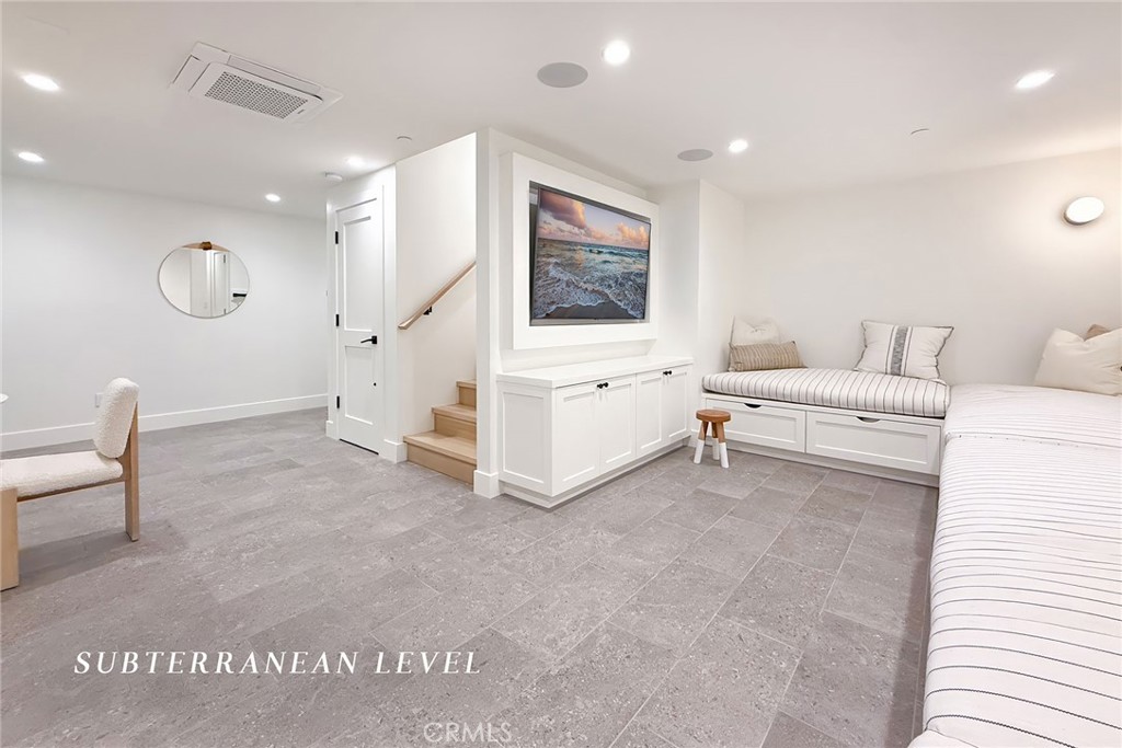 West Newport Beach (WSNB) - Residential