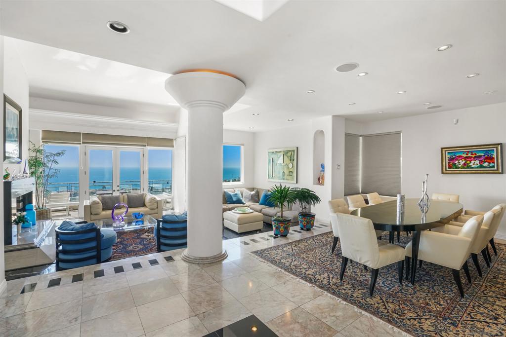 5756 La Jolla Corona Dr