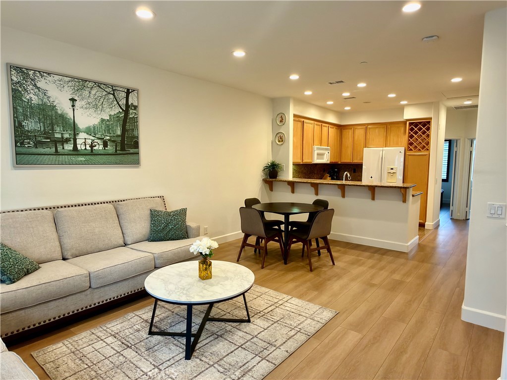 Bella Palermo (BLPL) - Residential Lease