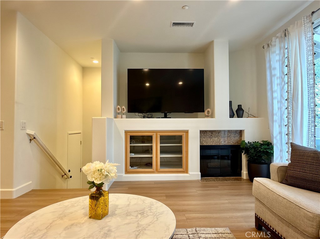 Bella Palermo (BLPL) - Residential Lease