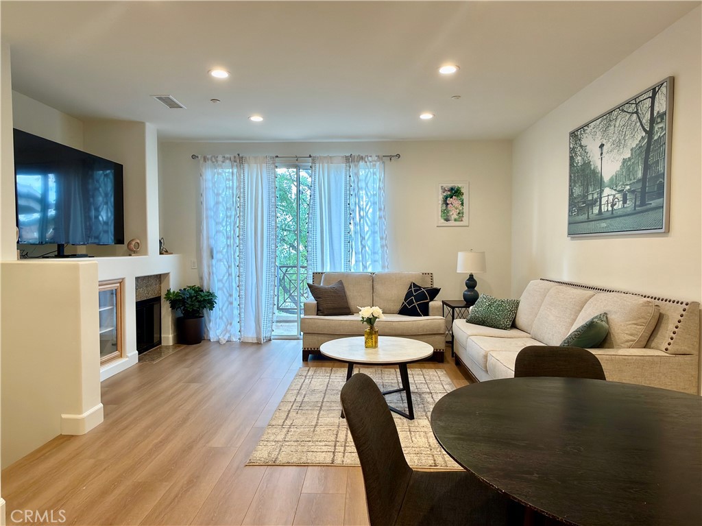 Bella Palermo (BLPL) - Residential Lease