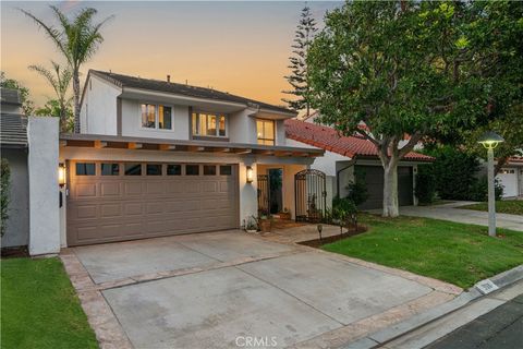 Photo of 306 Vista Trucha, Newport Beach, CA 92660 (MLS # OC25199912) Photo of 306 Vista Trucha, Newport Beach, CA 92660 (MLS # OC25199912)