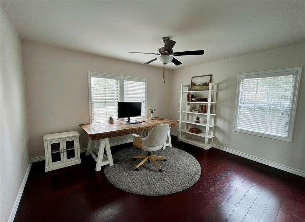 1604 S Monterey