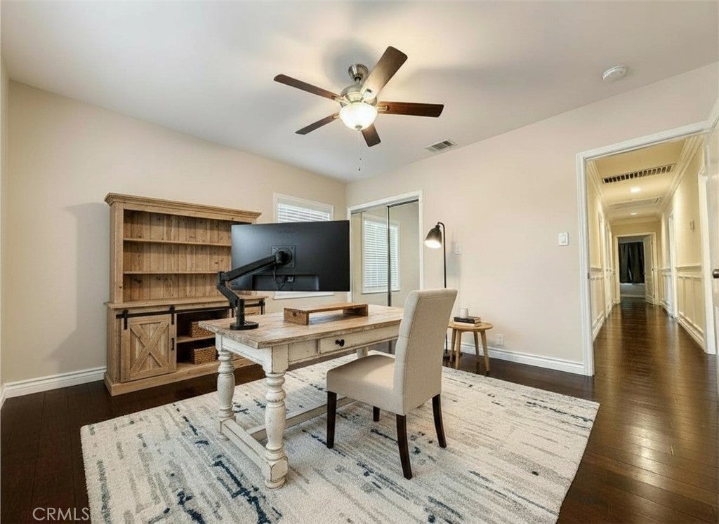 1604 S Monterey