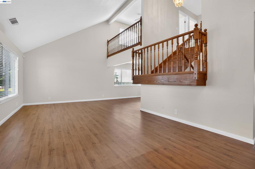 1264 Sprague St