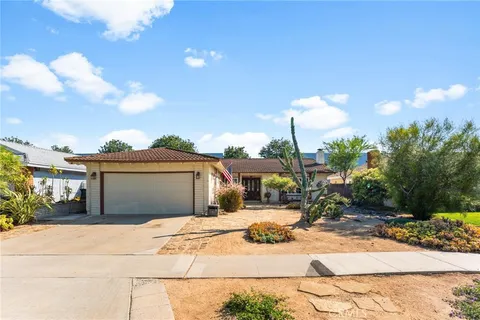 2014 E 20th Street, Santa Ana, CA 92705 - MLS#: OC25232357