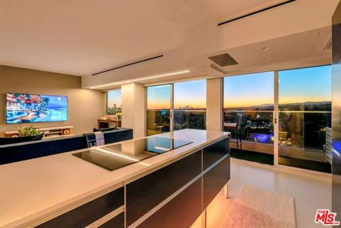 Photo of 838 N Doheny Drive #1202, West Hollywood, CA 90069 (MLS # 26652951)