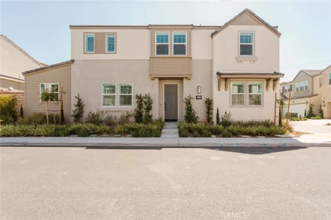 MLS: SR26196649