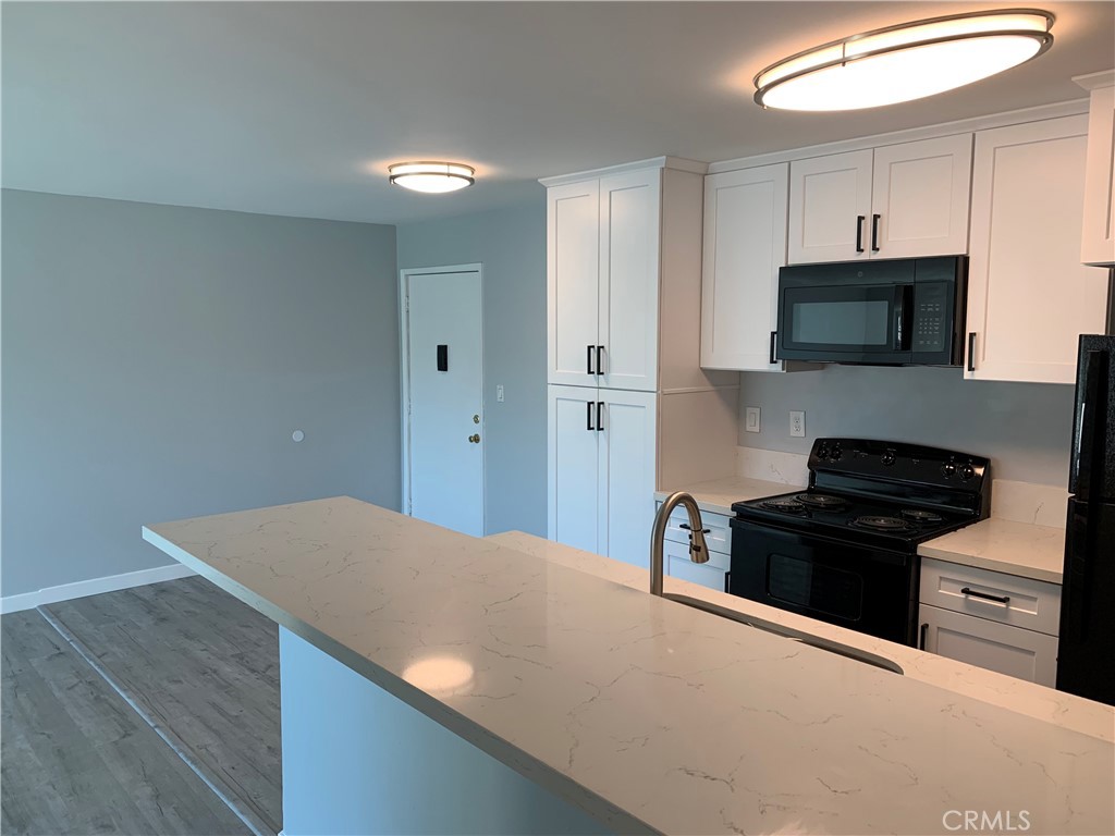 5585 E Pacific Coast