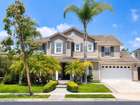 Photo of 6921 Breezy Glen Drive, Moorpark, CA 93021 (MLS # 226002557)