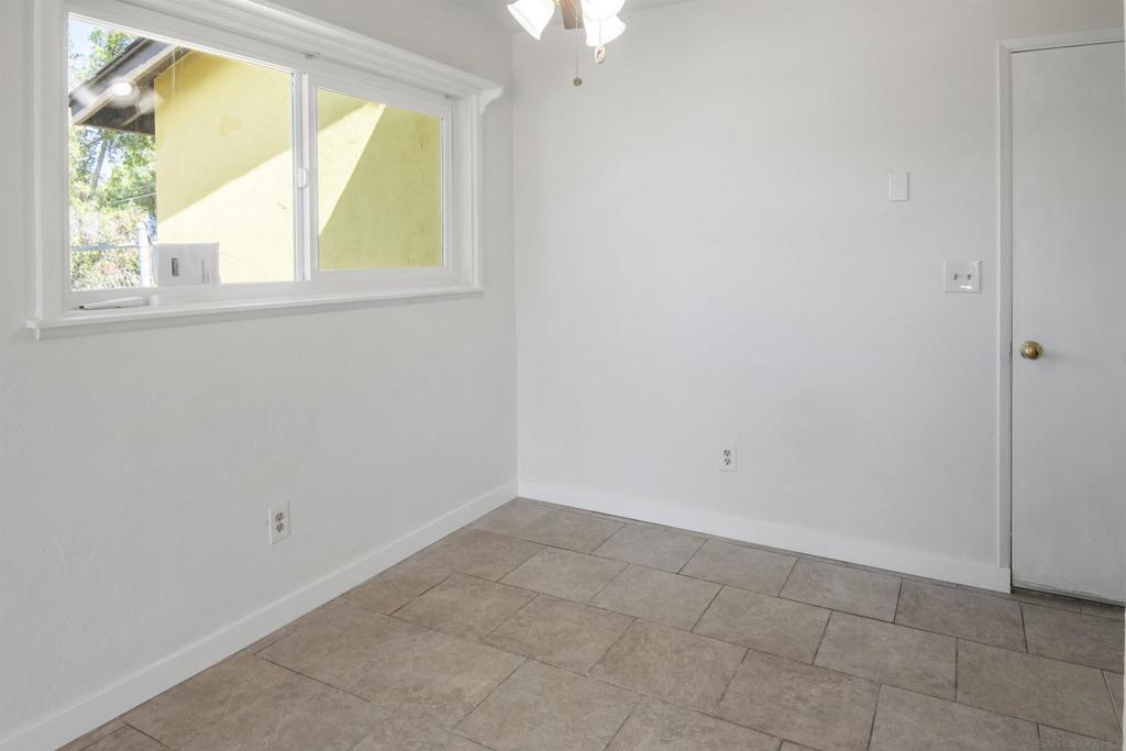 Ramona - Residential