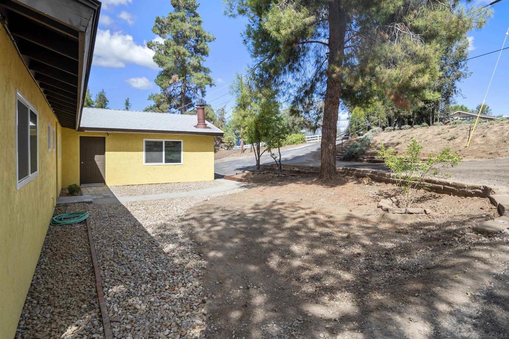 Ramona - Residential