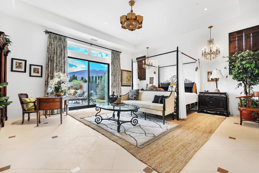 Bella Clancy - Residential