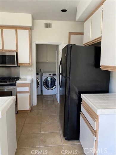 Calabria (CLB) - Residential Lease