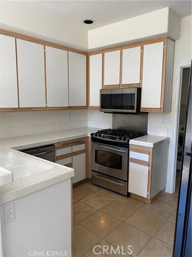 Calabria (CLB) - Residential Lease