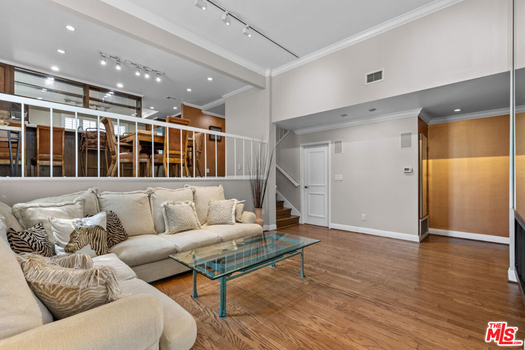 4775 La Villa Marina J