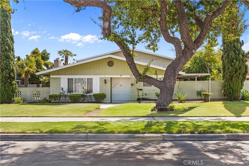 3102 Ginger Avenue