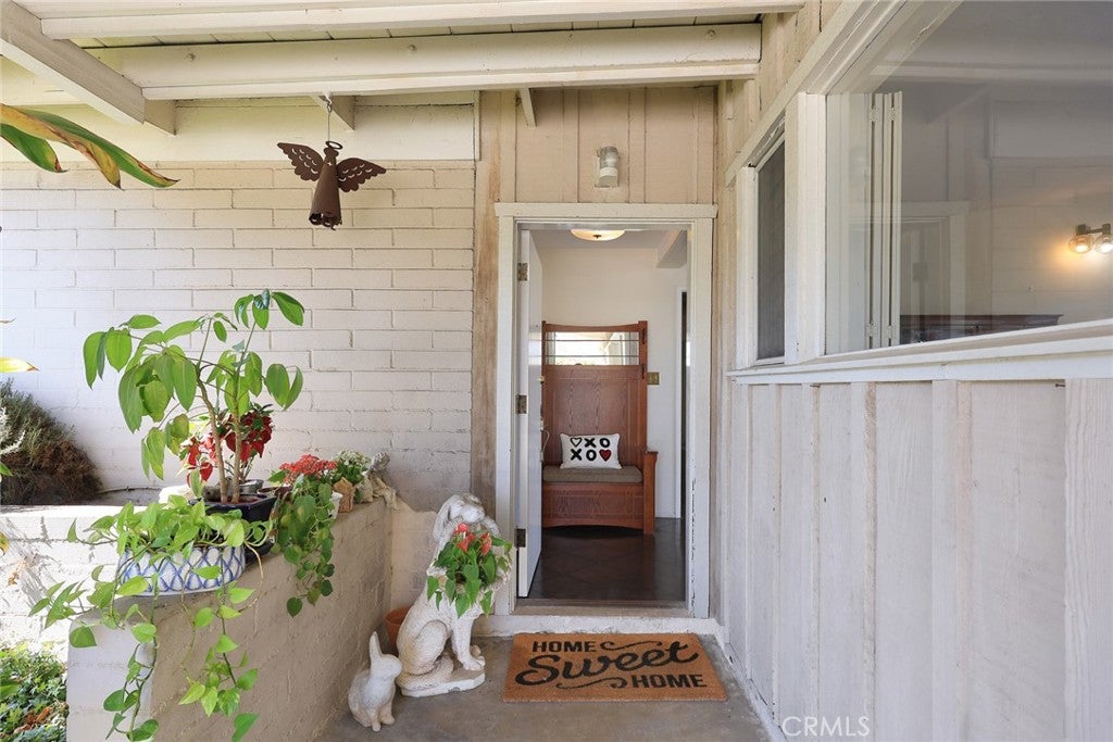 206 Oak Meadow Road