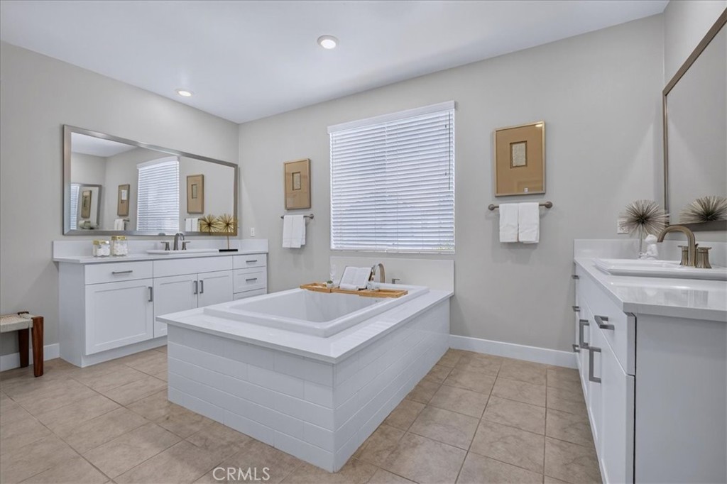 170 Chorus, Irvine CA 92618 - Photo 37