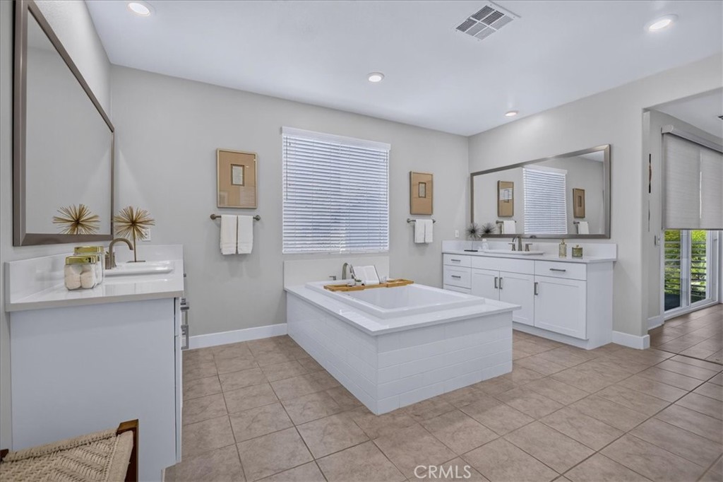 170 Chorus, Irvine CA 92618 - Photo 38