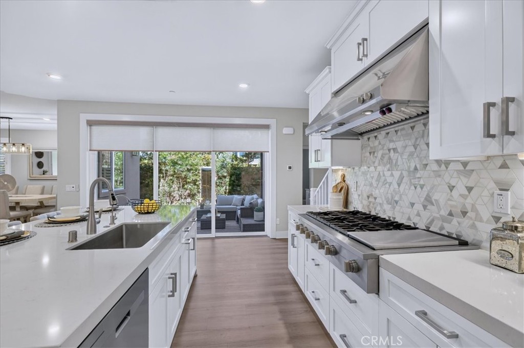 170 Chorus, Irvine CA 92618 - Photo 12
